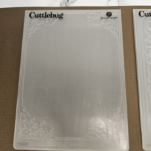 Cuttlebug Embossing Folder Lot - Picture 3 of 4